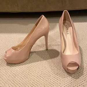 Great condition Guess nude heels